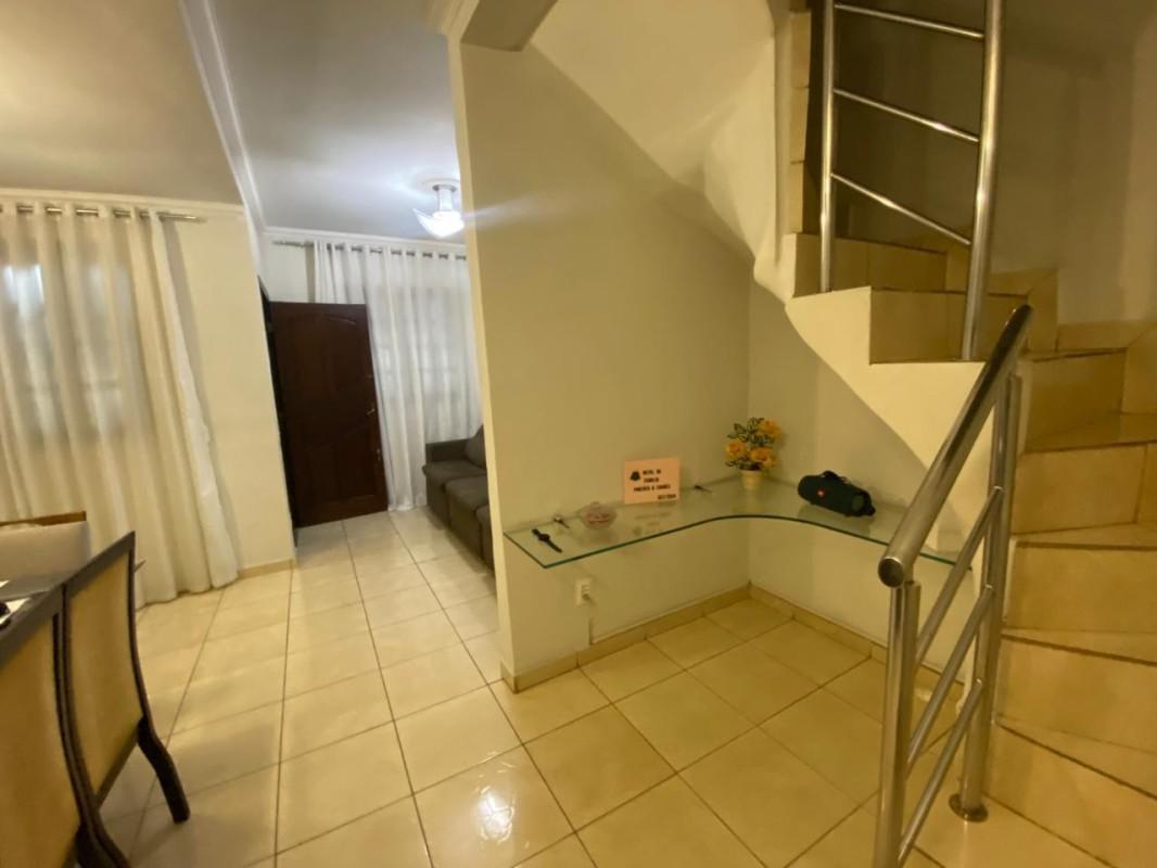 Casa, Santa Branca, 2 Quartos, 2 Vagas, 2 Suítes