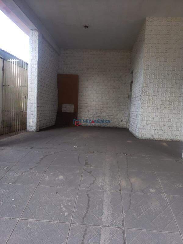 Casa, Primavera, 5 Quartos, 2 Vagas, 1 Suíte