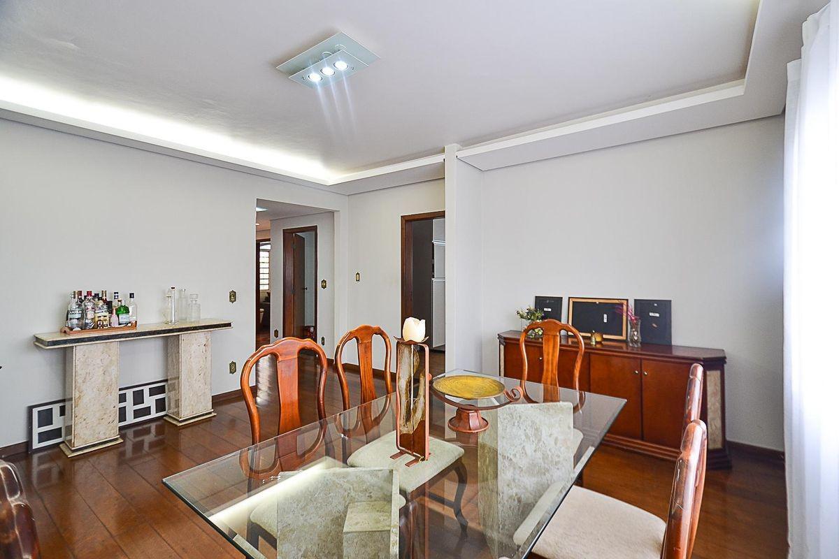 Casa, Palmares, 8 Quartos, 5 Vagas, 2 Suítes