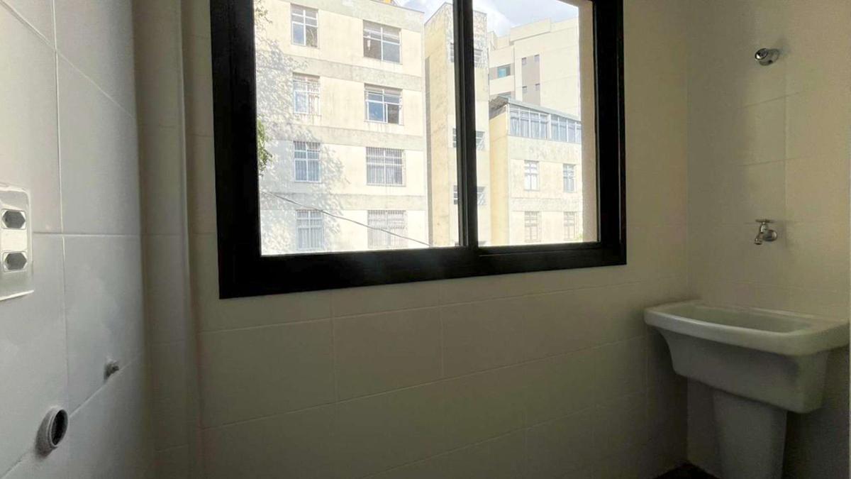 Apartamento, Serra, 2 Quartos, 2 Vagas, 1 Suíte