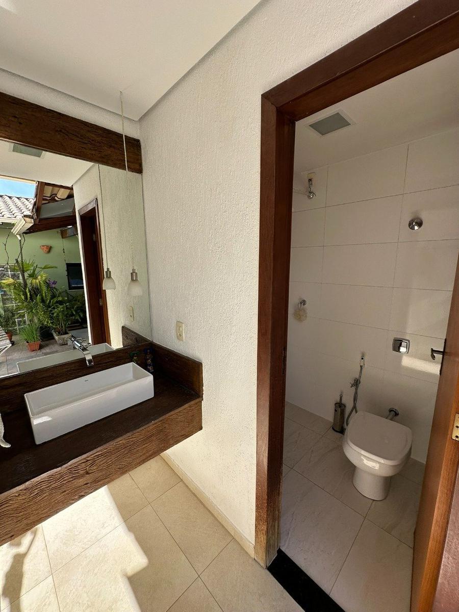 Casa, União, 3 Quartos, 6 Vagas, 1 Suíte