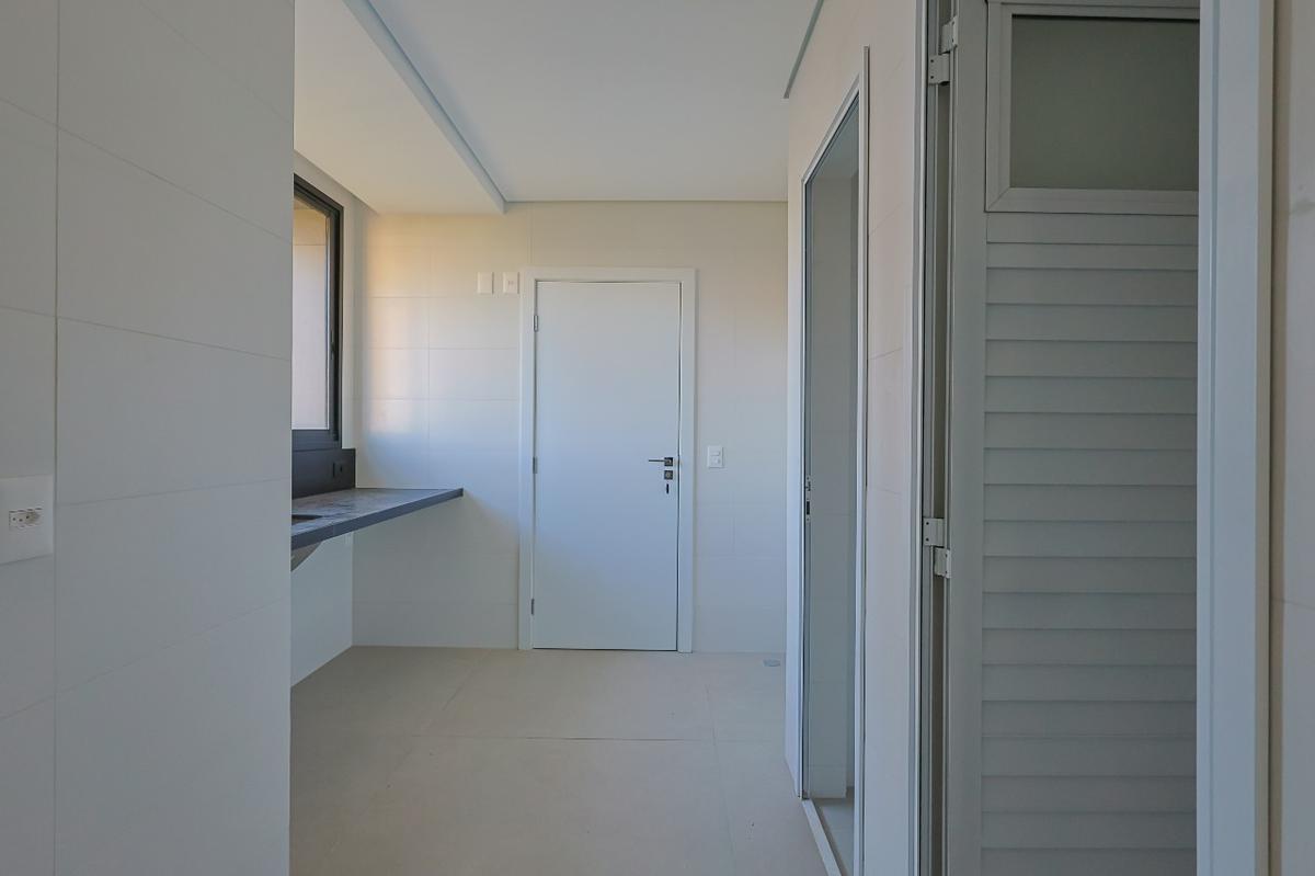 Apartamento, Vale do Sereno, 4 Quartos, 4 Vagas, 4 Suítes