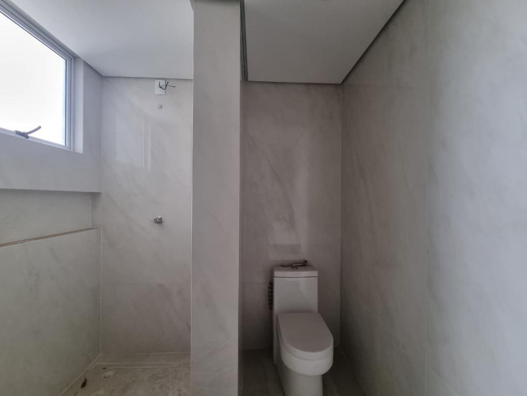 Apartamento, Jardim Riacho das Pedras, 3 Quartos, 4 Vagas, 3 Suítes