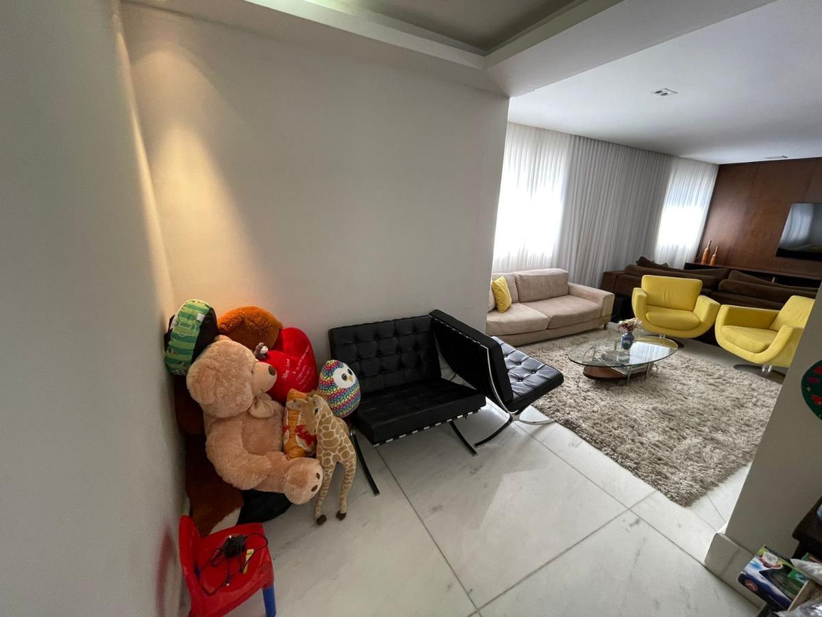 Apartamento, Liberdade, 4 Quartos, 4 Vagas, 2 Suítes