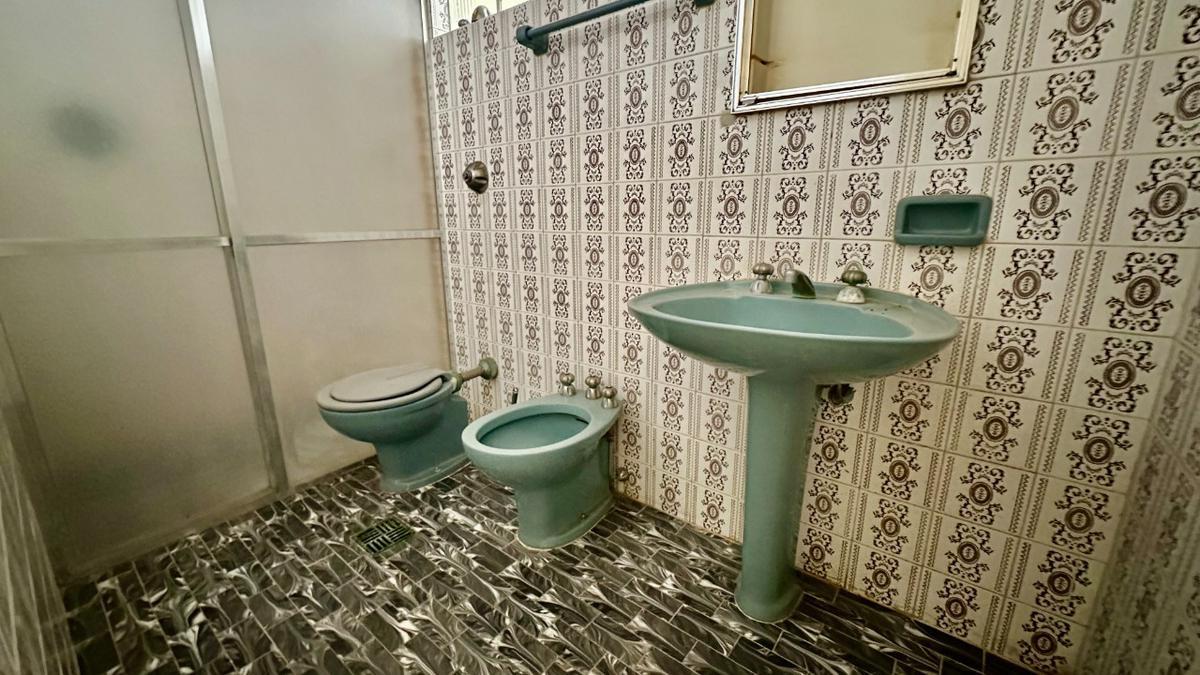 Casa, Itapoã, 4 Quartos, 4 Vagas, 1 Suíte
