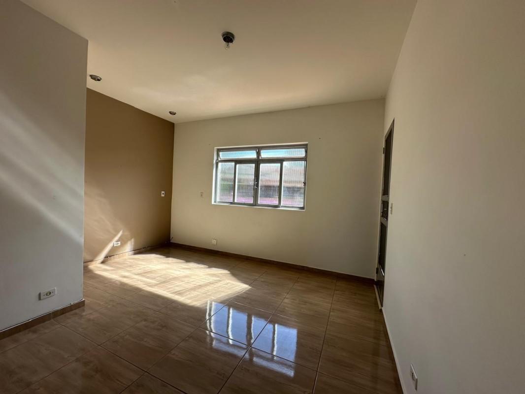 Casa, Centro, 3 Quartos, 1 Vaga, 1 Suíte