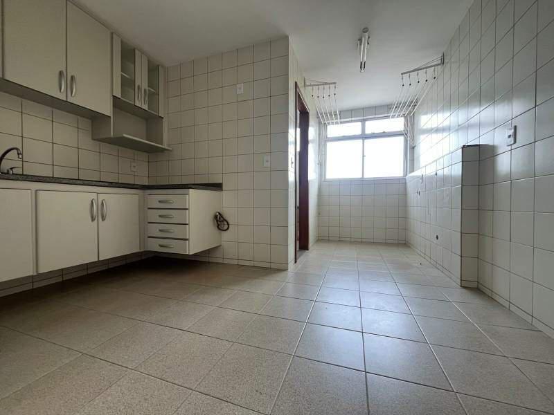 Apartamento, Funcionários, 3 Quartos, 2 Vagas, 1 Suíte