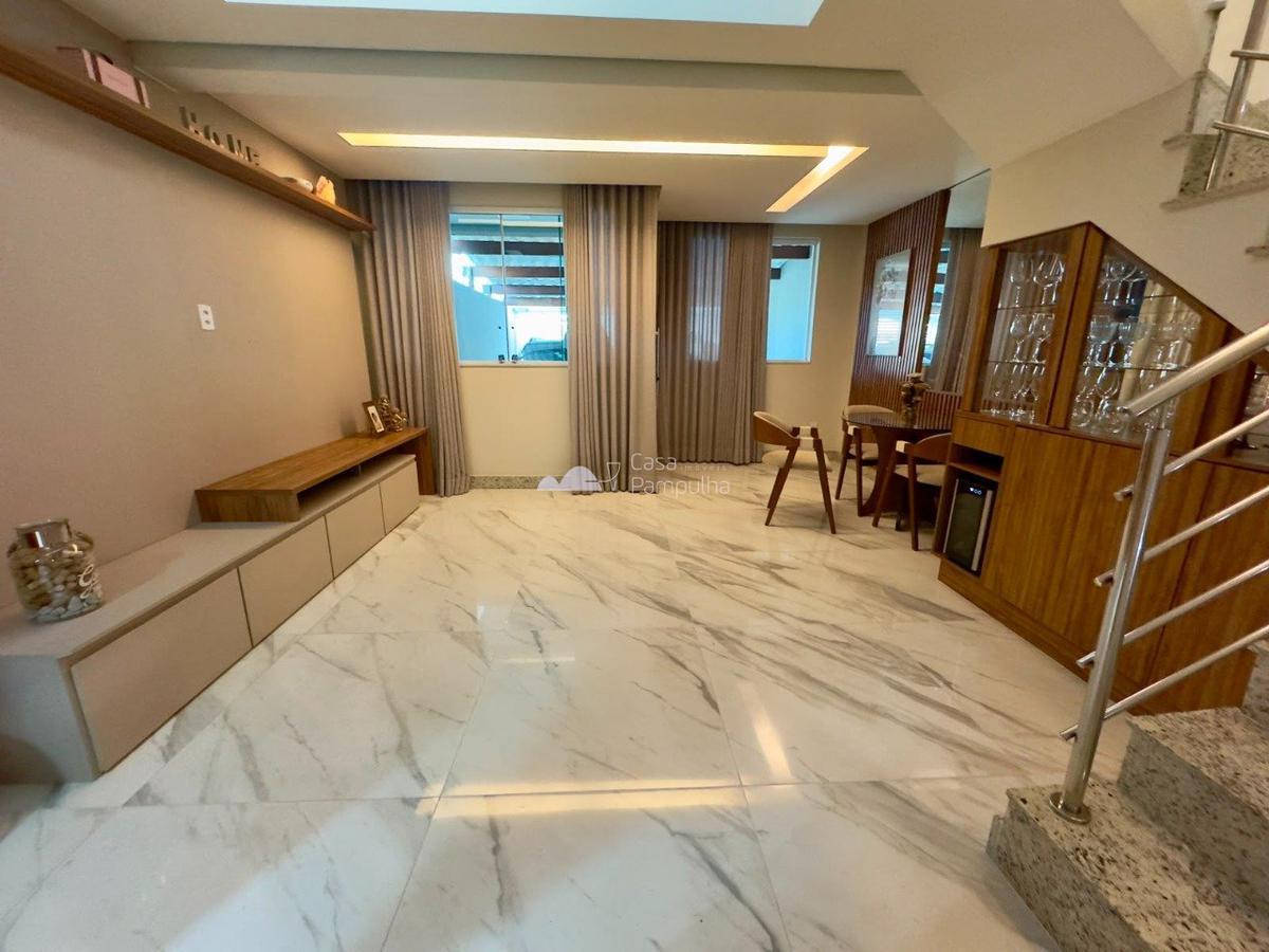 Casa, Santa Mônica, 3 Quartos, 2 Vagas, 1 Suíte