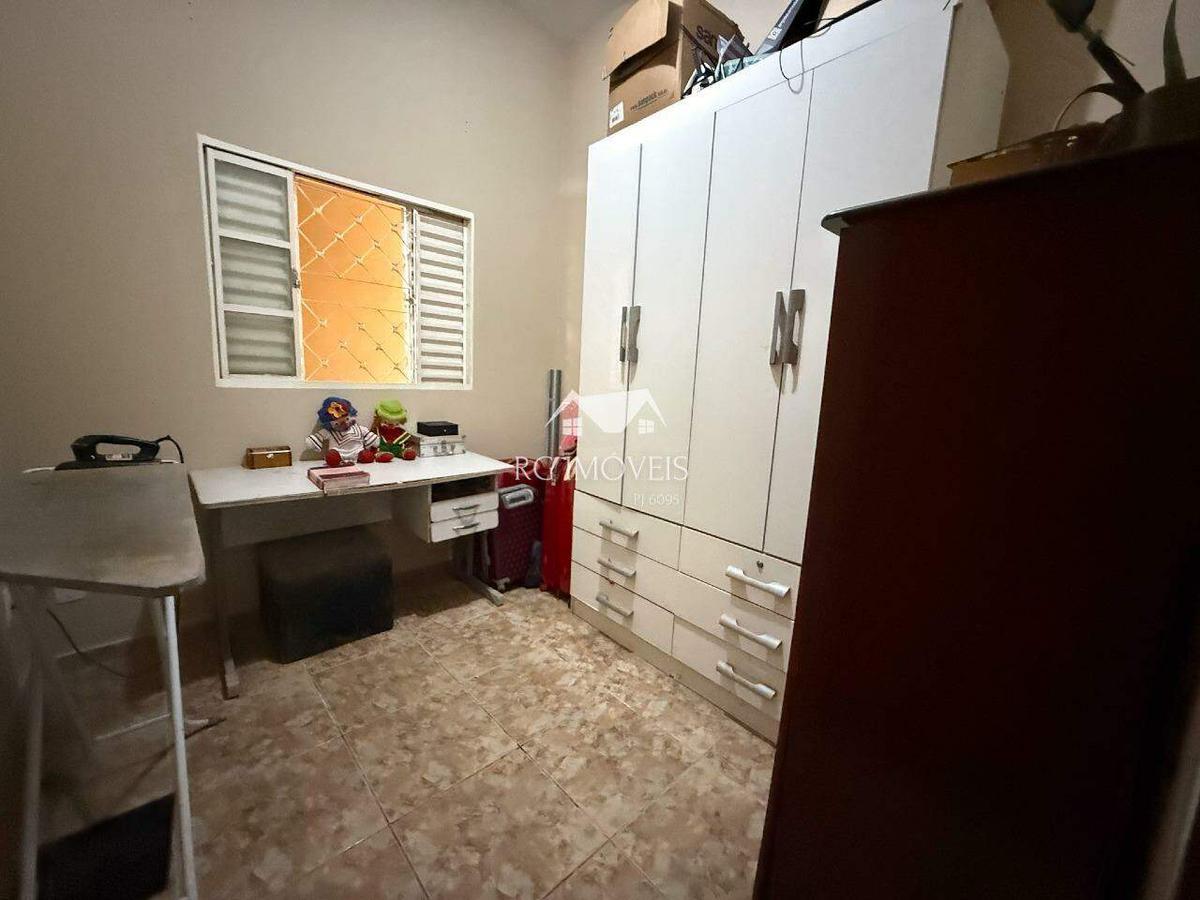 Casa, Niterói, 4 Quartos, 6 Vagas, 1 Suíte