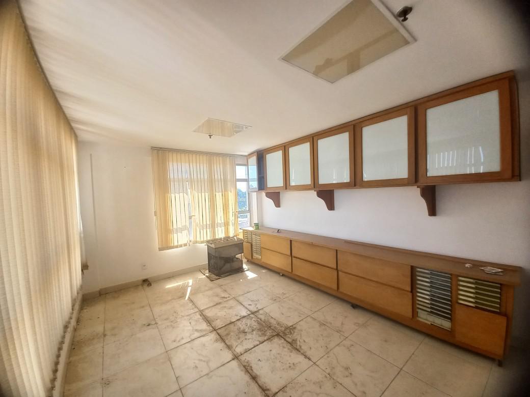 Sala, Barro Preto, 0 Quarto, 0 Vaga