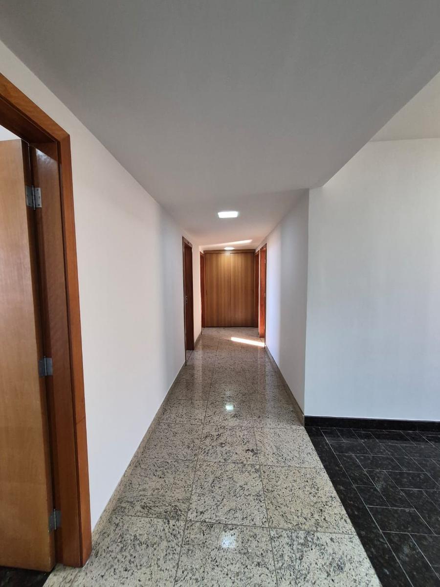 Sala, São Bento, 0 Quarto, 2 Vagas