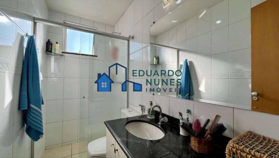 Apartamento, Sagrada Família, 3 Quartos, 2 Vagas, 1 Suíte