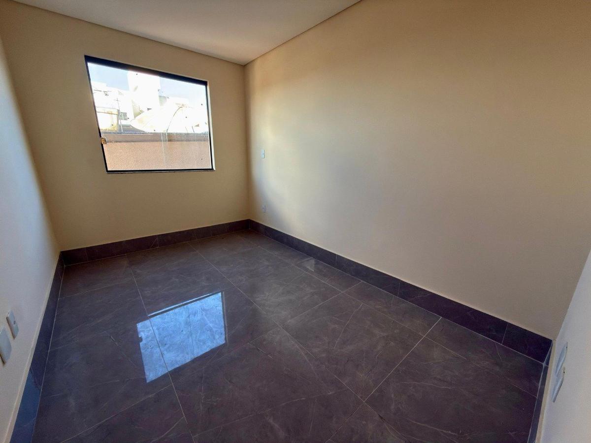 Cobertura, Planalto, 3 Quartos, 2 Vagas, 1 Suíte