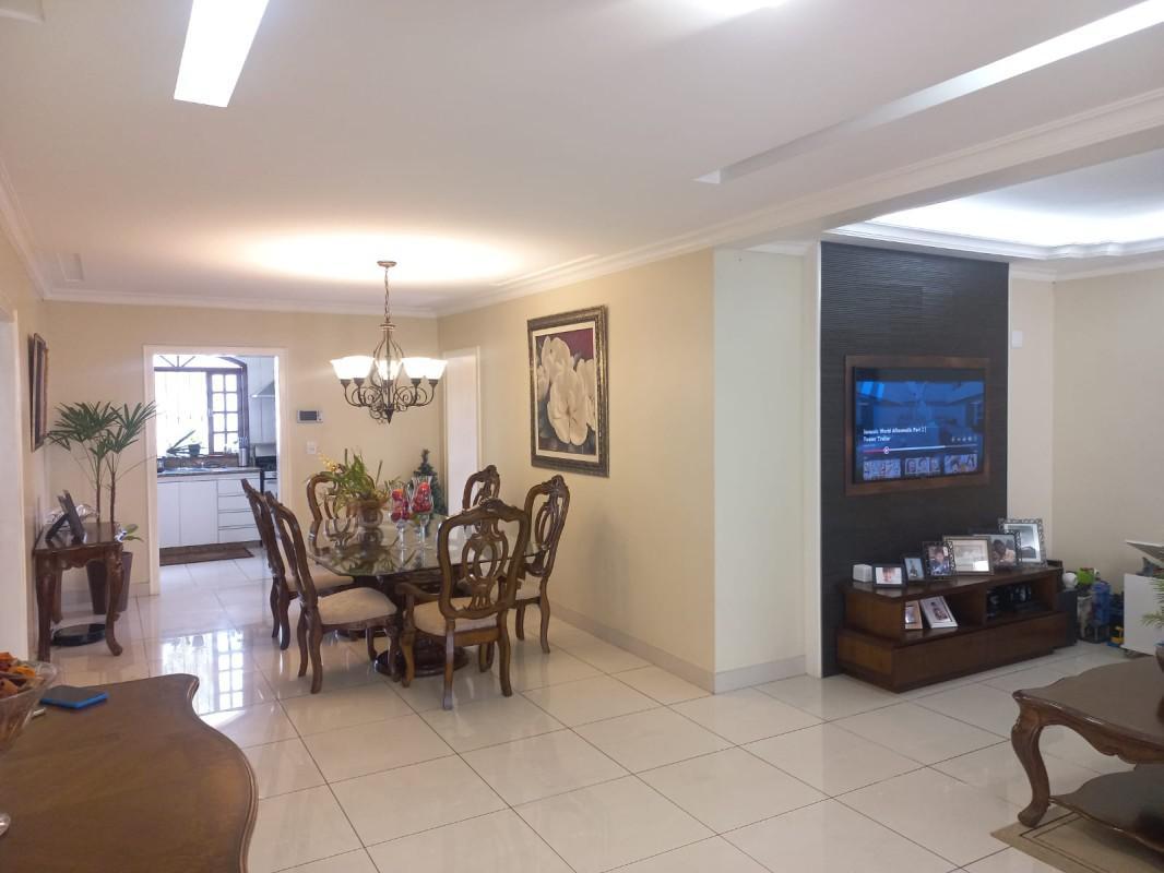 Casa, Vila Clóris, 3 Quartos, 3 Vagas, 1 Suíte