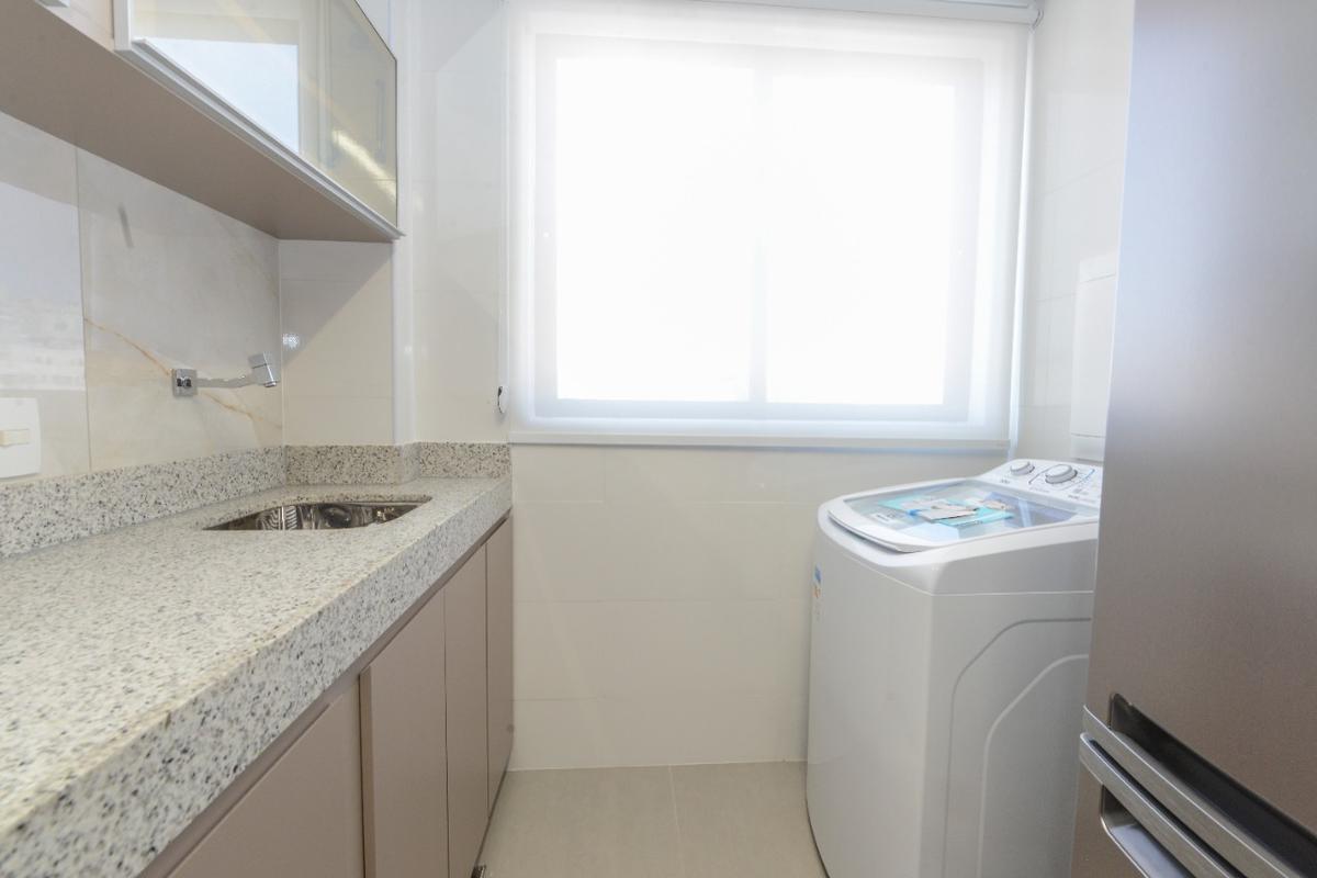 Apartamento, Sagrada Família, 3 Quartos, 2 Vagas, 1 Suíte