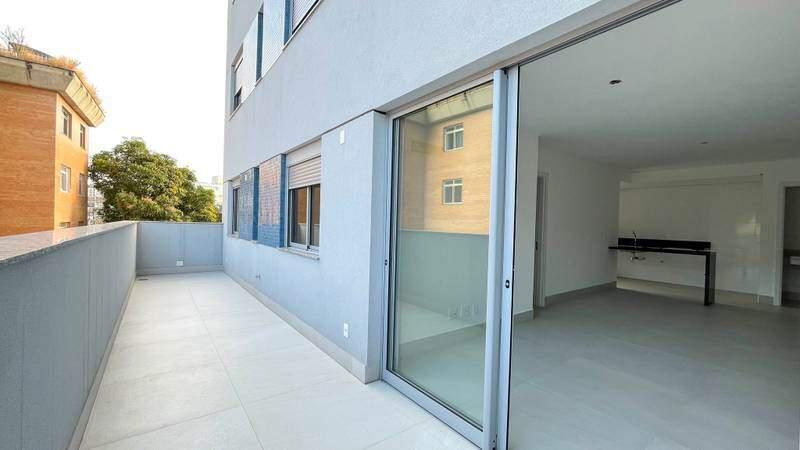 Apartamento, Sagrada Família, 3 Quartos, 2 Vagas, 1 Suíte