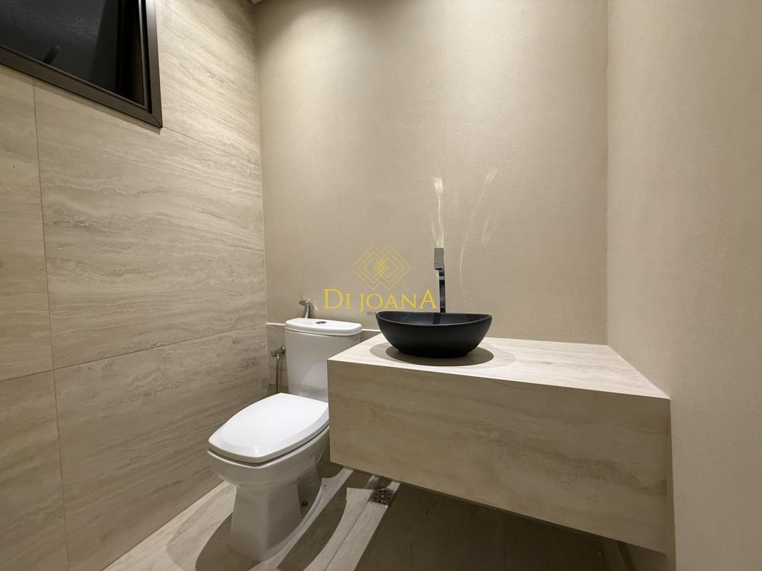 Apartamento, Centro, 4 Quartos, 3 Vagas, 4 Suítes