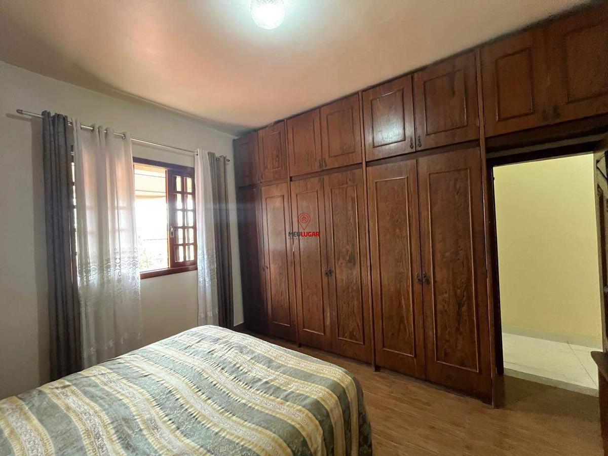 Casa, Diamante, 4 Quartos, 2 Vagas, 1 Suíte