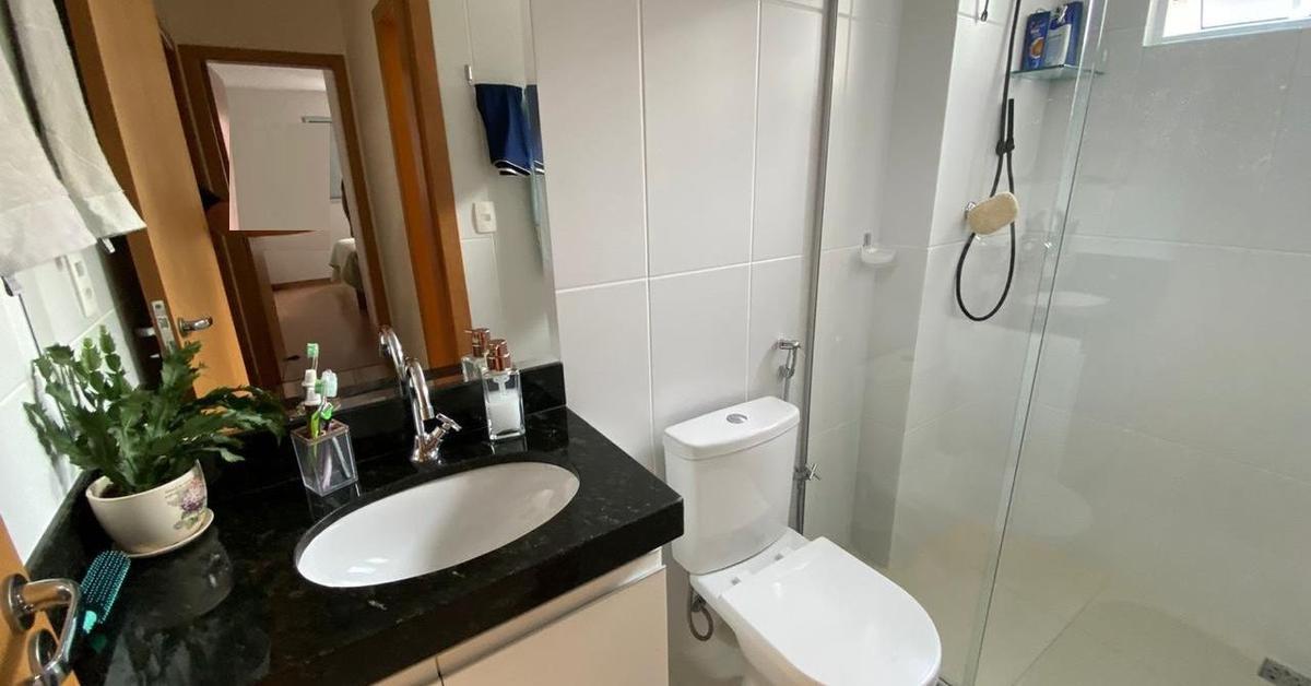Apartamento, Sagrada Família, 3 Quartos, 2 Vagas, 1 Suíte