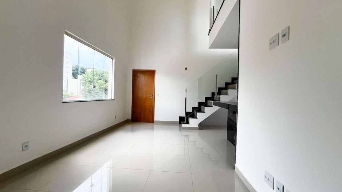 Cobertura, Vila Paris, 2 Quartos, 3 Vagas, 2 Suítes
