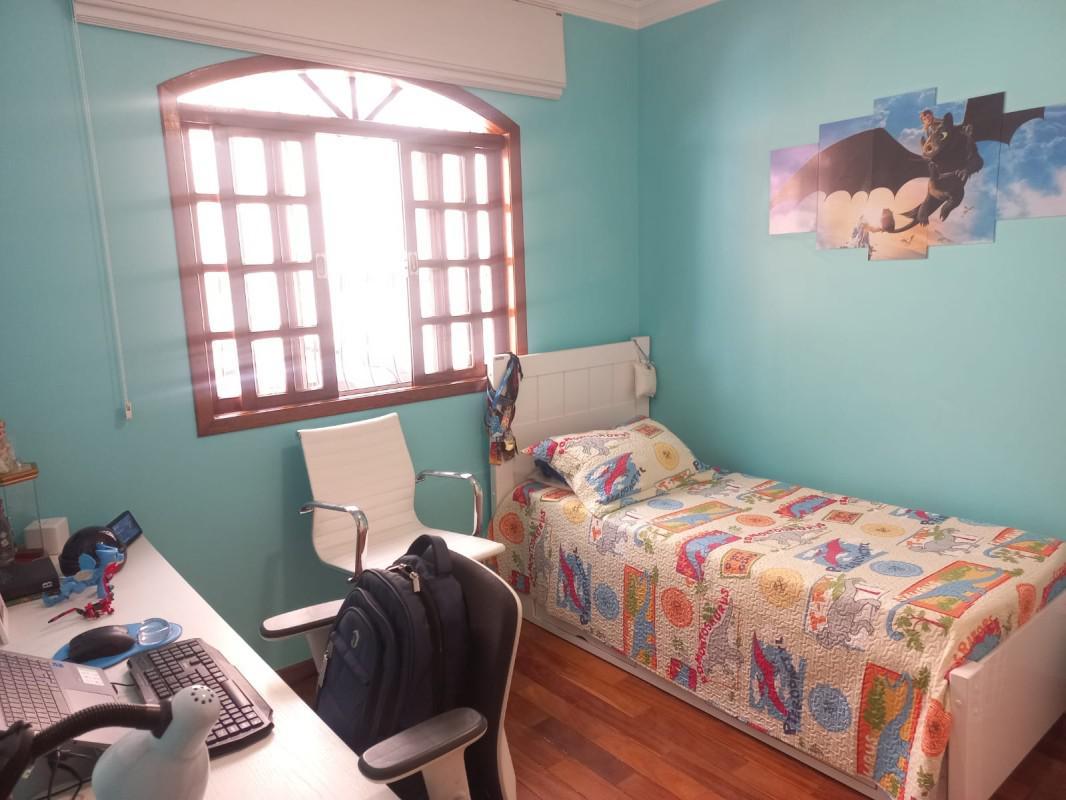 Casa, Vila Clóris, 3 Quartos, 3 Vagas, 1 Suíte