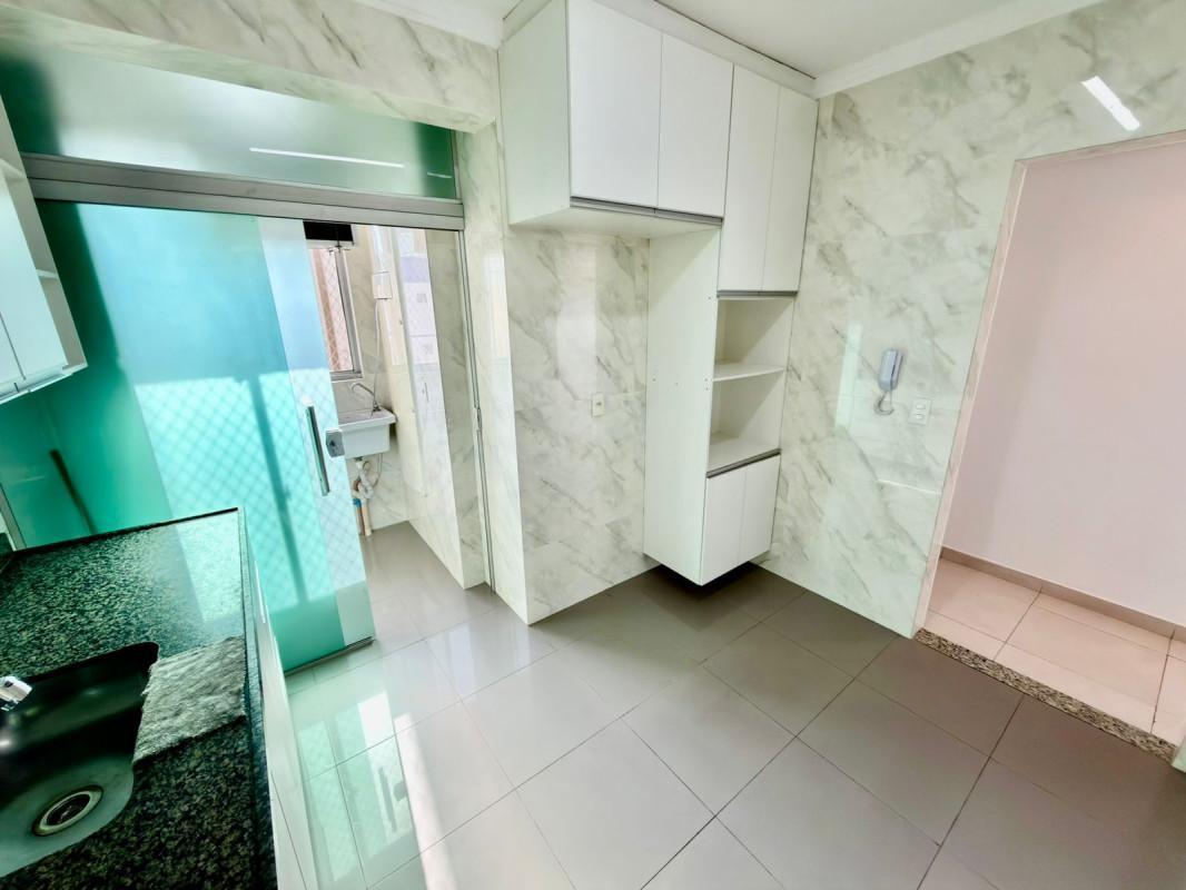 Apartamento, Castelo, 3 Quartos, 2 Vagas, 1 Suíte