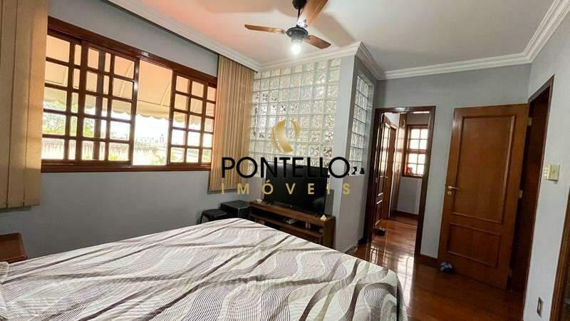 Casa, Palmares, 3 Quartos, 4 Vagas, 1 Suíte