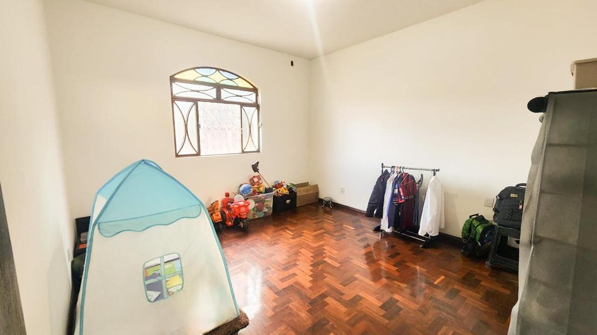 Casa, Vila Pérola, 3 Quartos, 2 Vagas, 1 Suíte