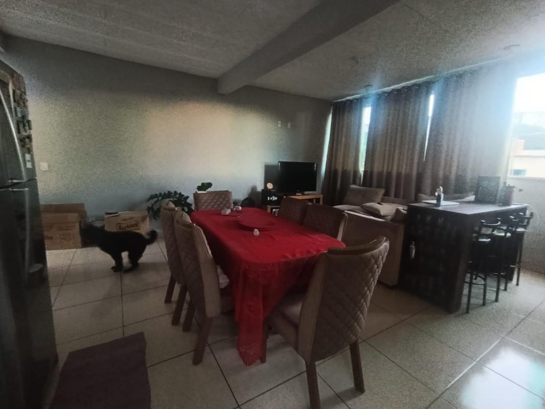 Casa, Solar do Barreiro, 5 Quartos, 2 Vagas, 1 Suíte