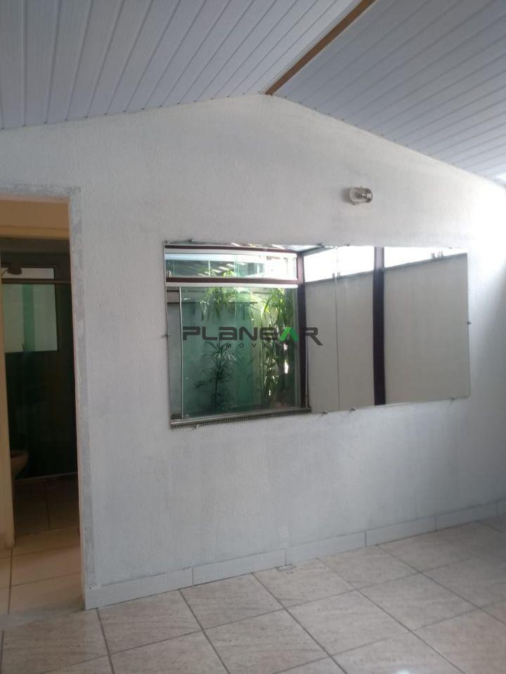 Apartamento, Santa Mônica, 2 Quartos, 1 Vaga