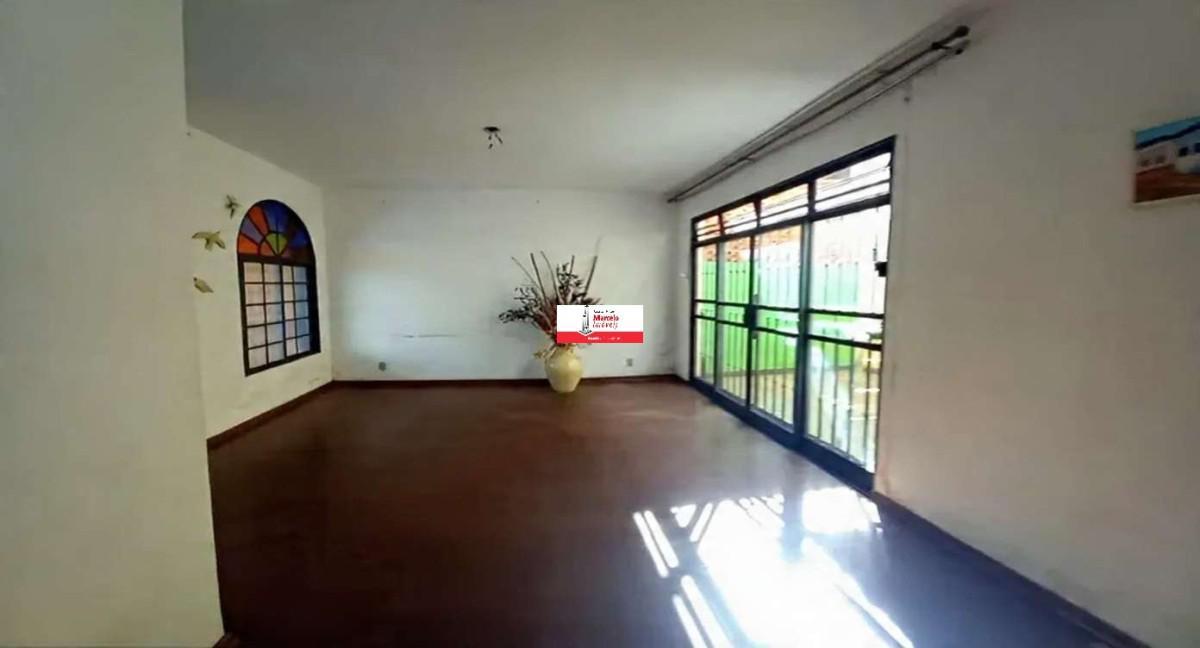 Casa, Cidade Nova, 5 Quartos, 3 Vagas, 1 Suíte
