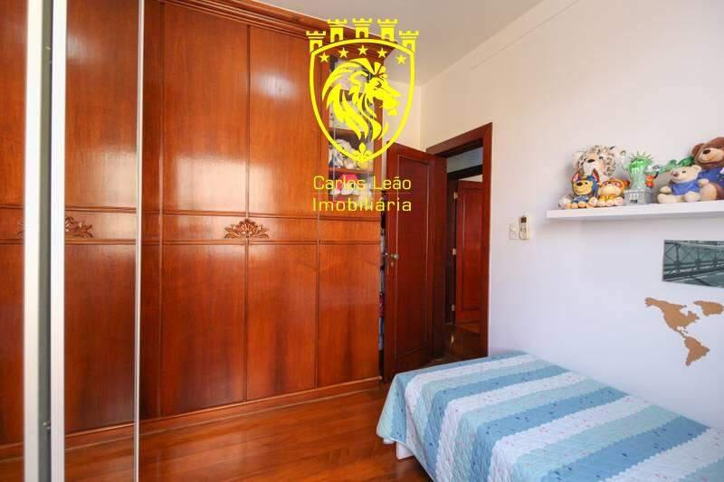 Cobertura, Sagrada Família, 5 Quartos, 2 Vagas, 2 Suítes