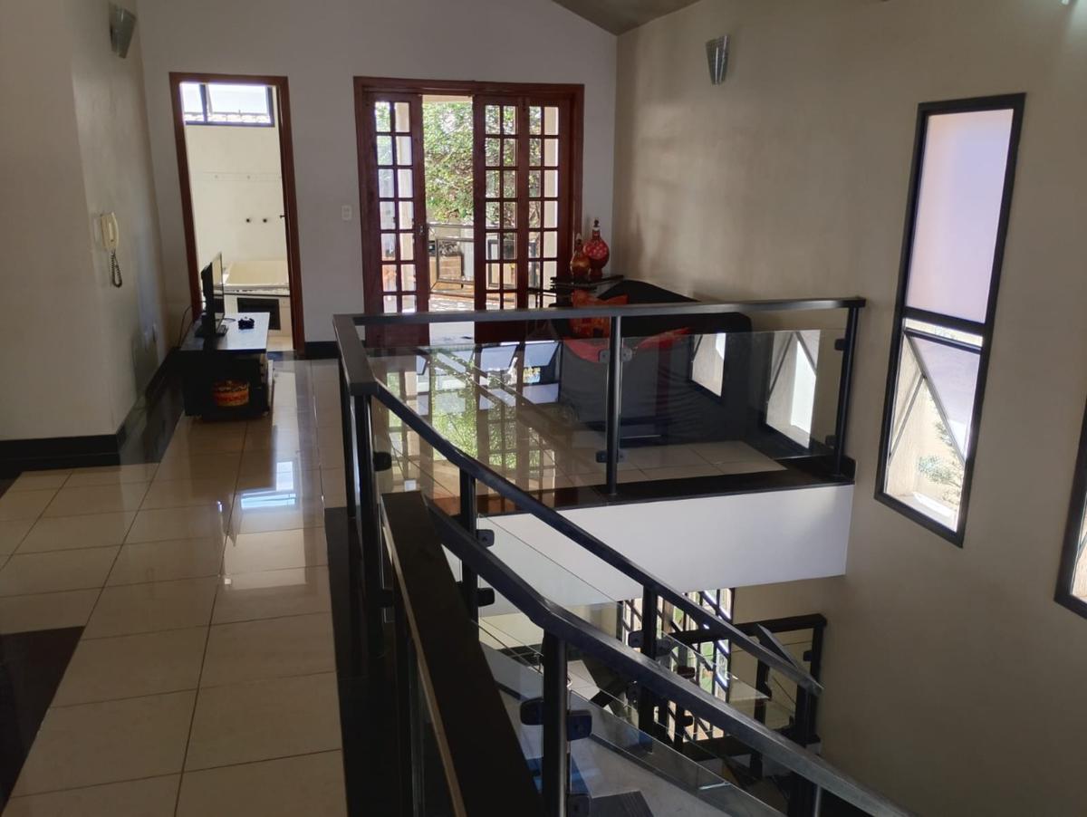 Casa, São Bernardo, 5 Quartos, 4 Vagas, 2 Suítes