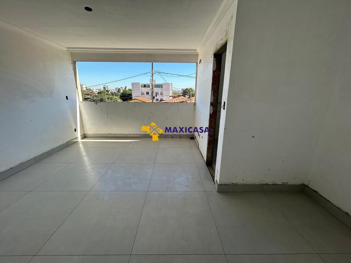 Casa, Itapoã, 3 Quartos, 1 Vaga, 1 Suíte