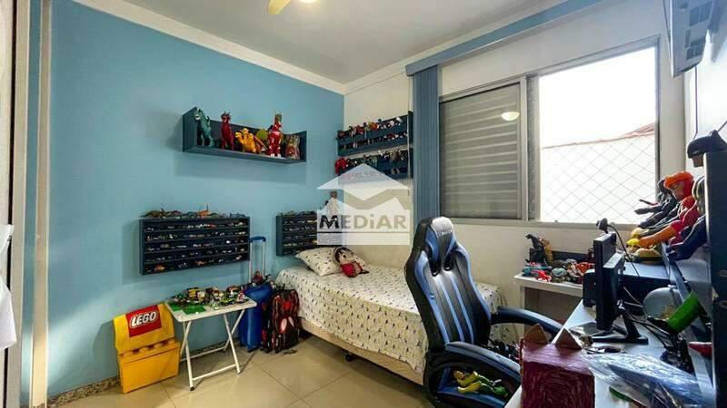 Apartamento, Castelo, 3 Quartos, 2 Vagas, 1 Suíte