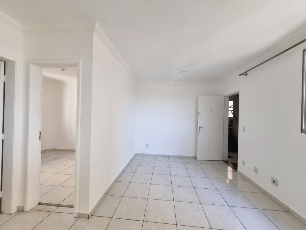 Apartamento, Jardim Riacho das Pedras, 2 Quartos, 1 Vaga