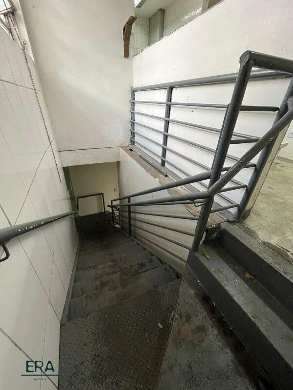 Andar, Centro, 0 Quarto, 0 Vaga