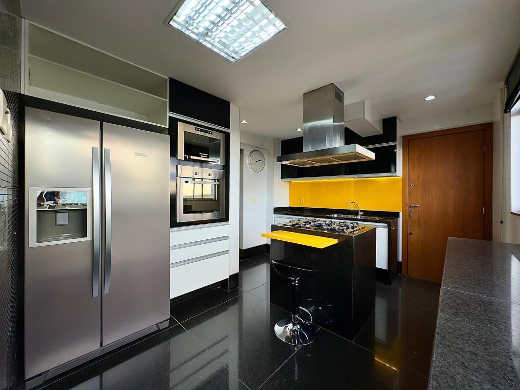 Cobertura, Ouro Preto, 3 Quartos, 3 Vagas, 1 Suíte