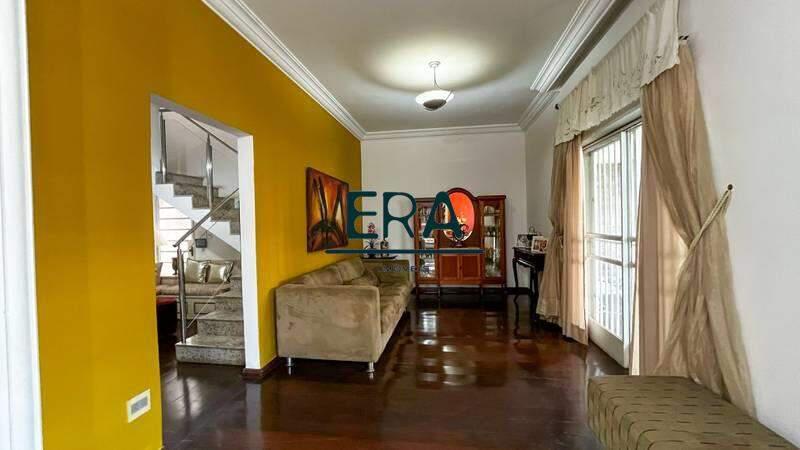 Casa, Serra, 4 Quartos, 2 Vagas, 2 Suítes