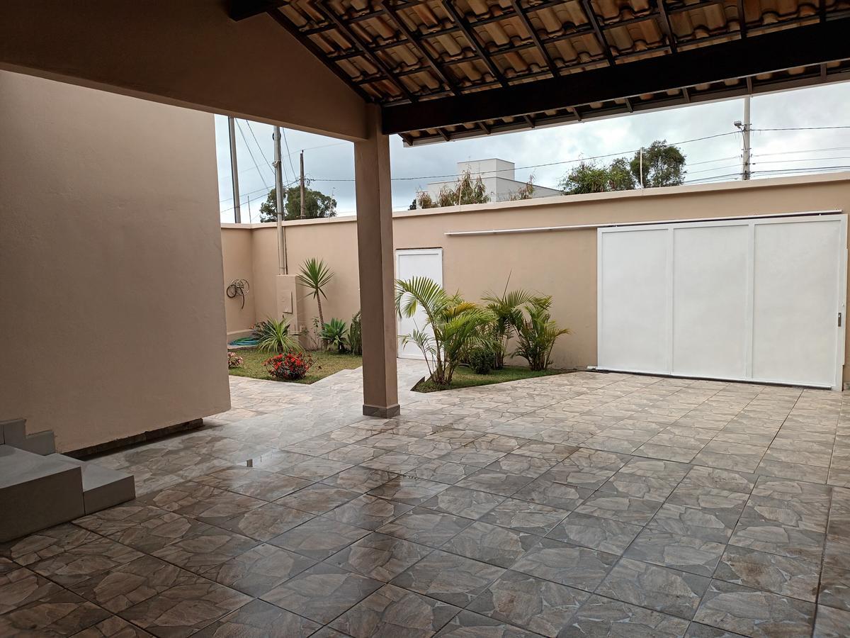 Casa, Vale do Sol, 3 Quartos, 4 Vagas, 1 Suíte