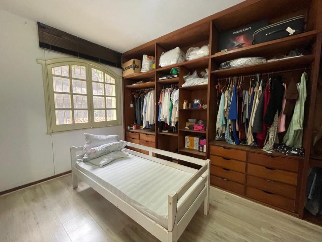 Casa, Santa Lúcia, 5 Quartos, 4 Vagas, 1 Suíte