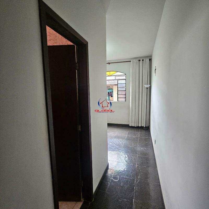 Casa, Ouro Preto, 4 Quartos, 5 Vagas, 1 Suíte