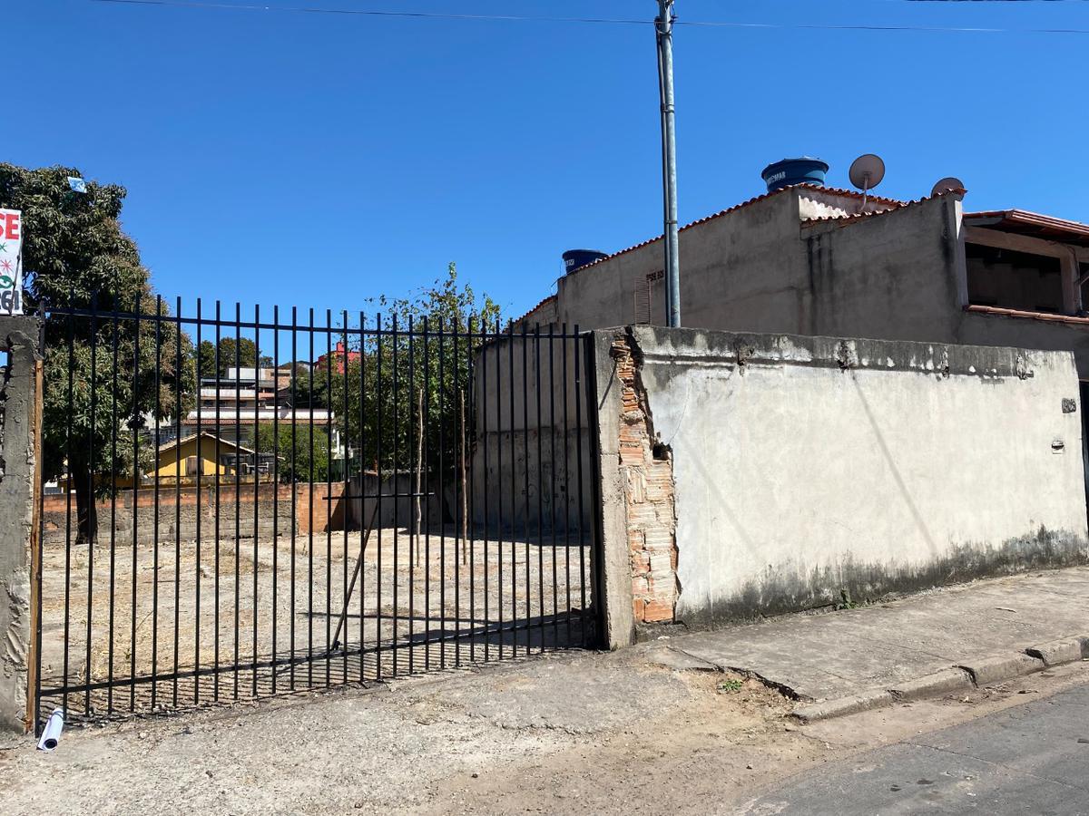 Lote, Vila Universal, 0 Quarto, 0 Vaga