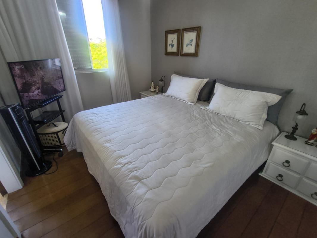 Apartamento, Vila Paris, 3 Quartos, 2 Vagas, 1 Suíte