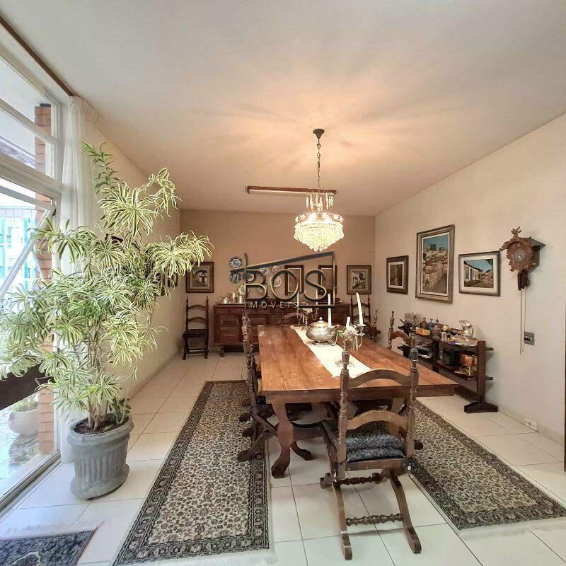 Casa, Cidade Jardim, 6 Quartos, 10 Vagas, 1 Suíte