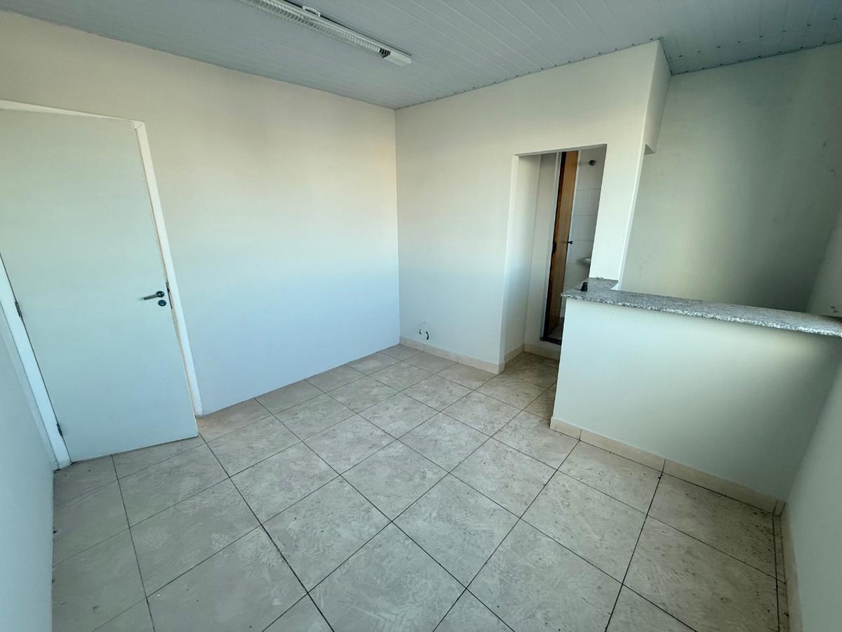 Sala, Itapoã, 0 Quarto, 0 Vaga