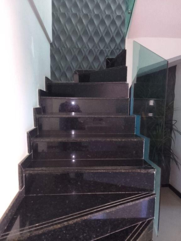 Casa, Nações Unidas, 2 Quartos, 2 Vagas, 1 Suíte