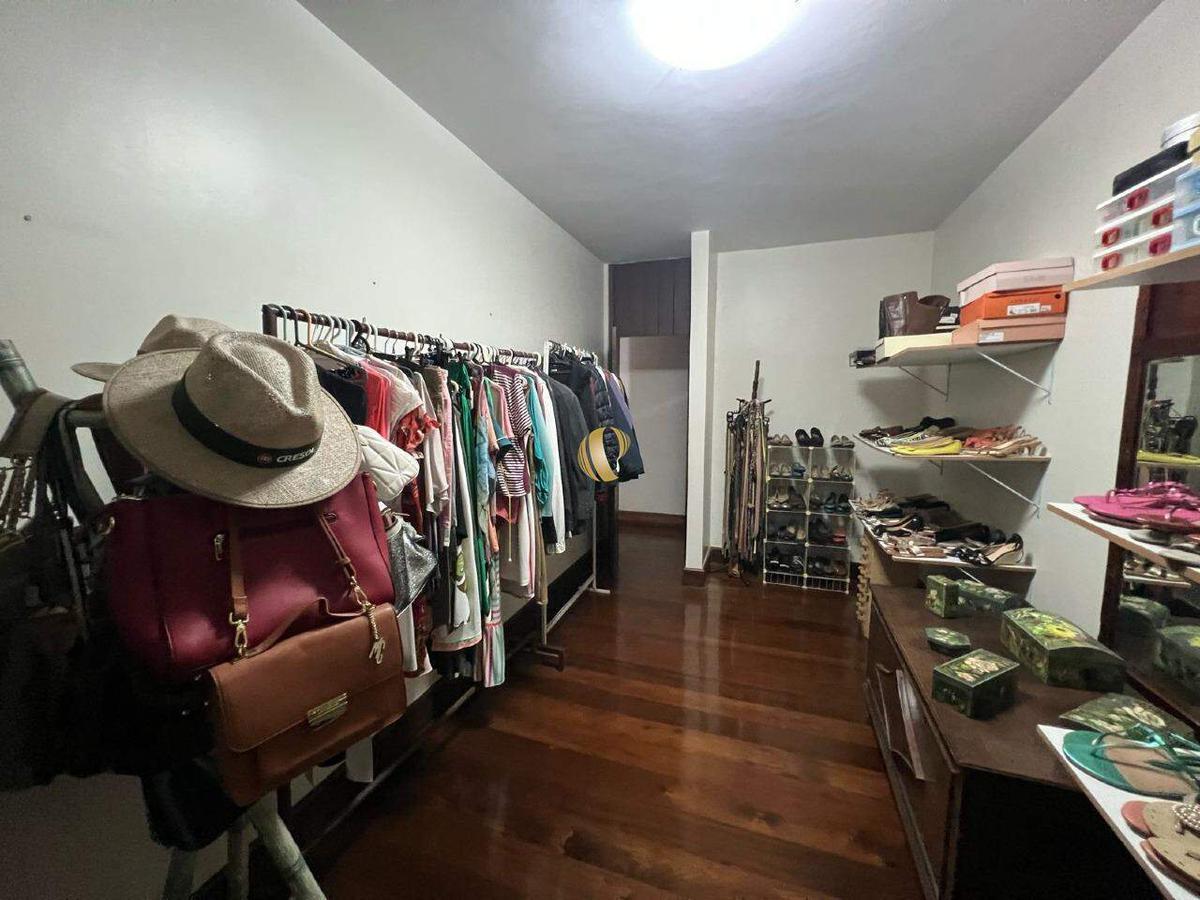 Casa, Jardim Cambuí, 6 Quartos, 8 Vagas, 4 Suítes