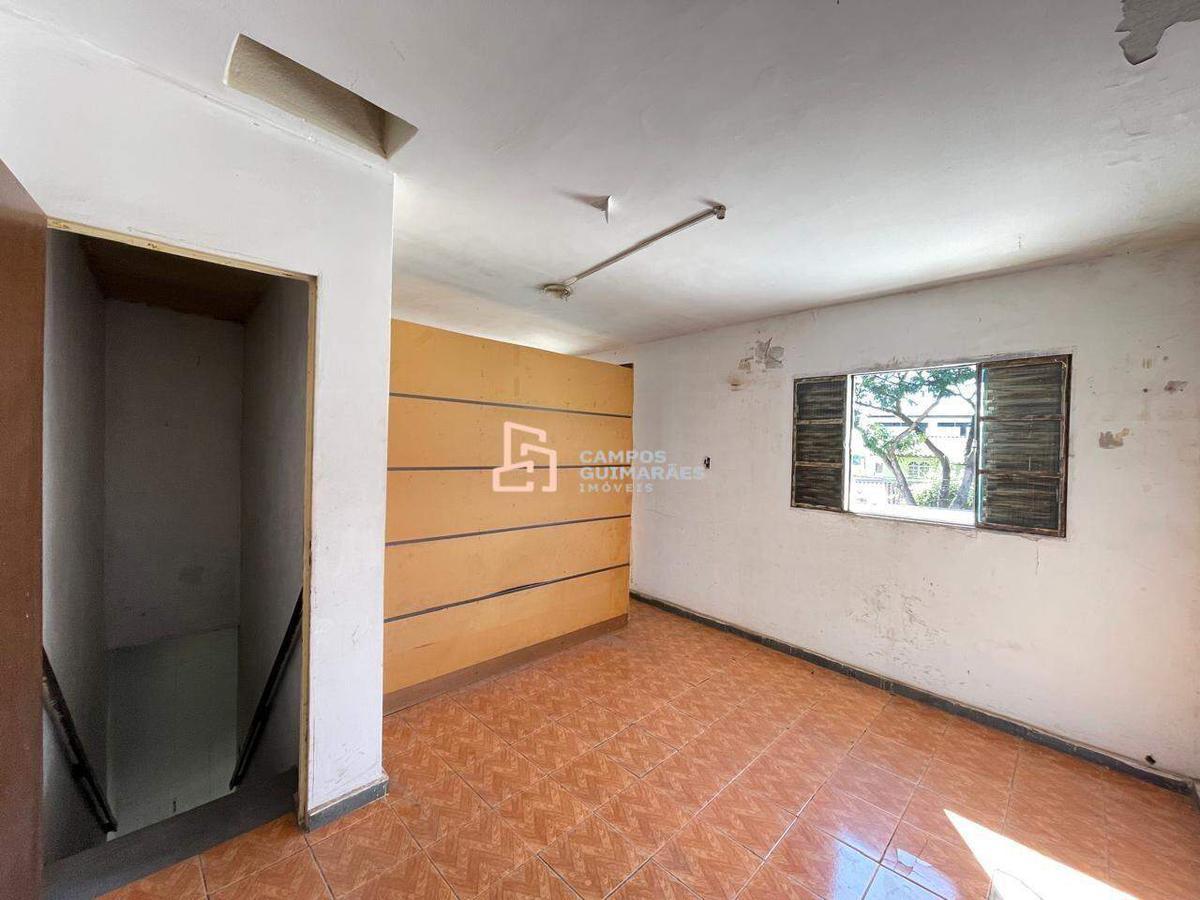 Casa, Santa Terezinha, 1 Quarto, 3 Vagas