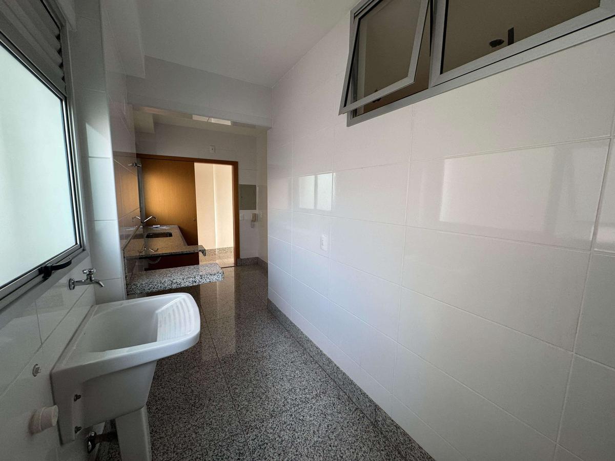 Apartamento, Lourdes, 3 Quartos, 2 Vagas, 1 Suíte